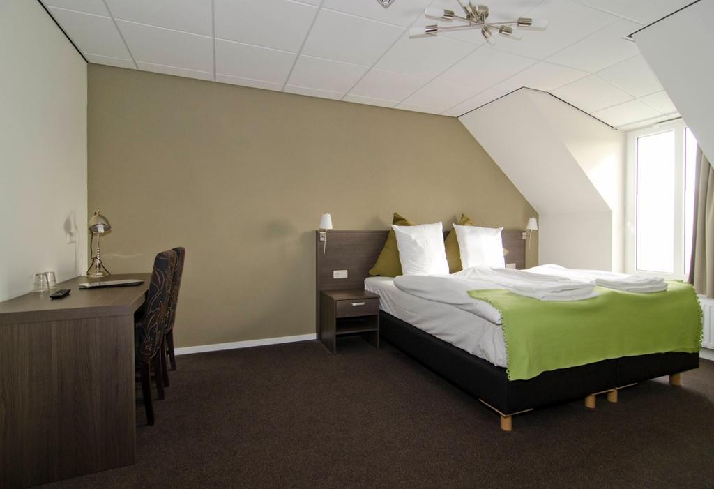 Comfort Twin Room